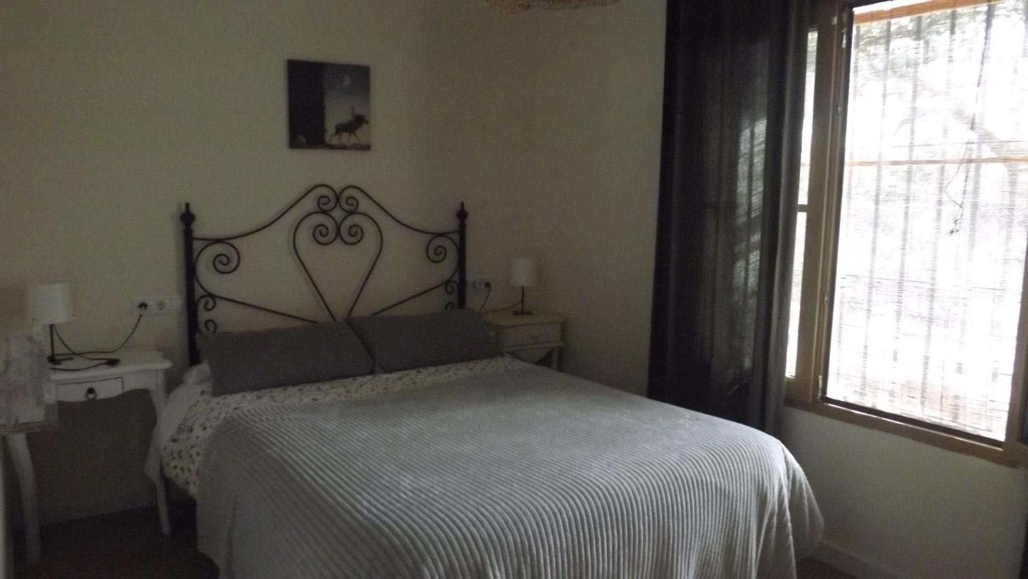 Villa Saudade, Casa Entre Encinas เอลกัสตีโญ เด ลาสกัวร์ดัส ภายนอก รูปภาพ